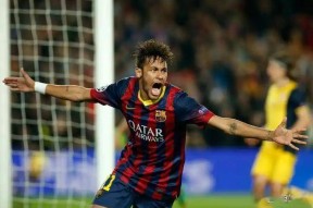 开云网页版注册内马尔重返赛场，比赛局势复杂首场状态出色，巴塞罗那观众沸腾！